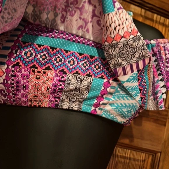 Colorful Ruffle Bikini Top - Picture 3 of 7